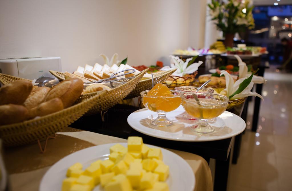 Parklane Hanoi Hotel Екстериор снимка