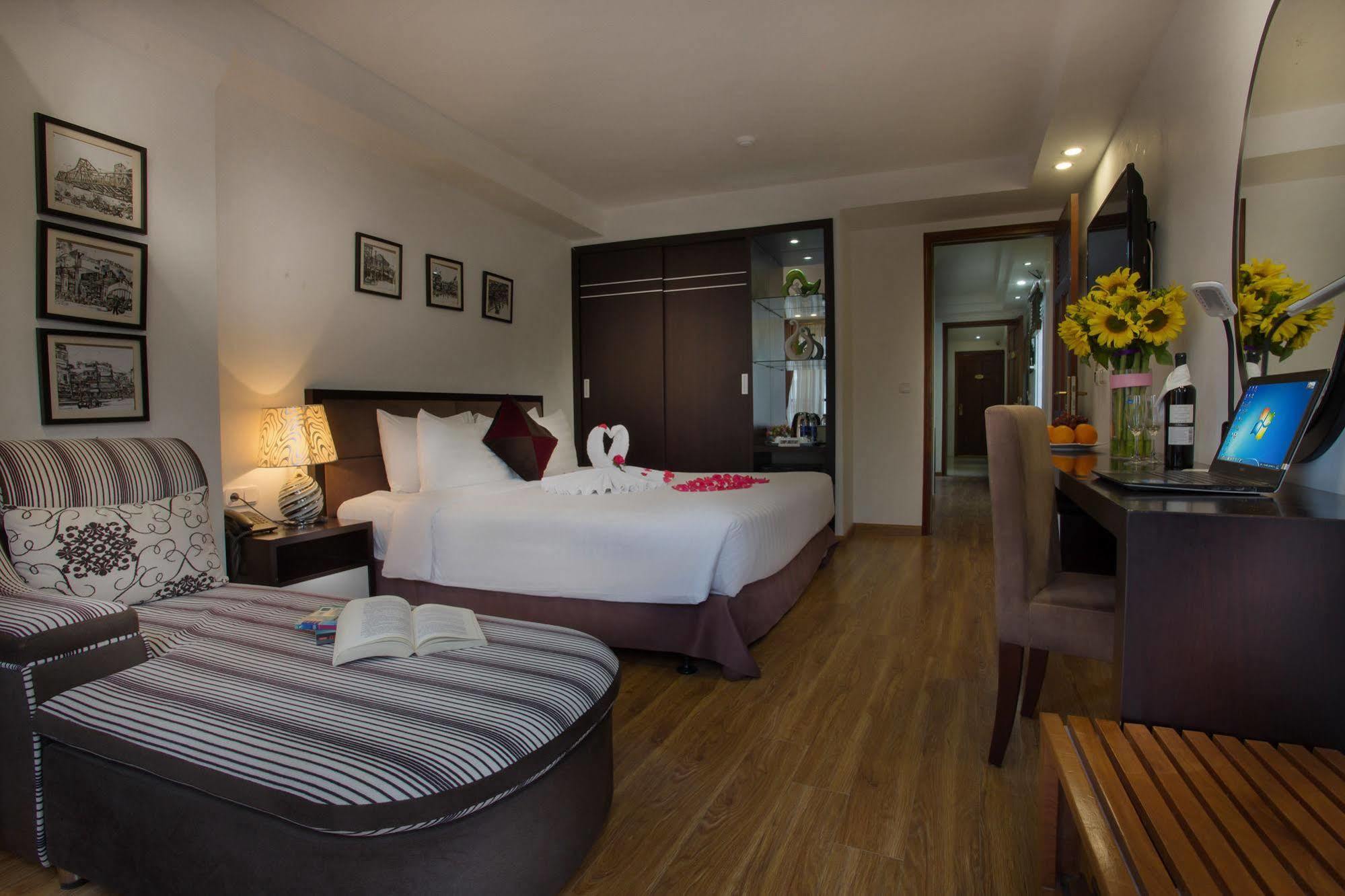 Parklane Hanoi Hotel Екстериор снимка
