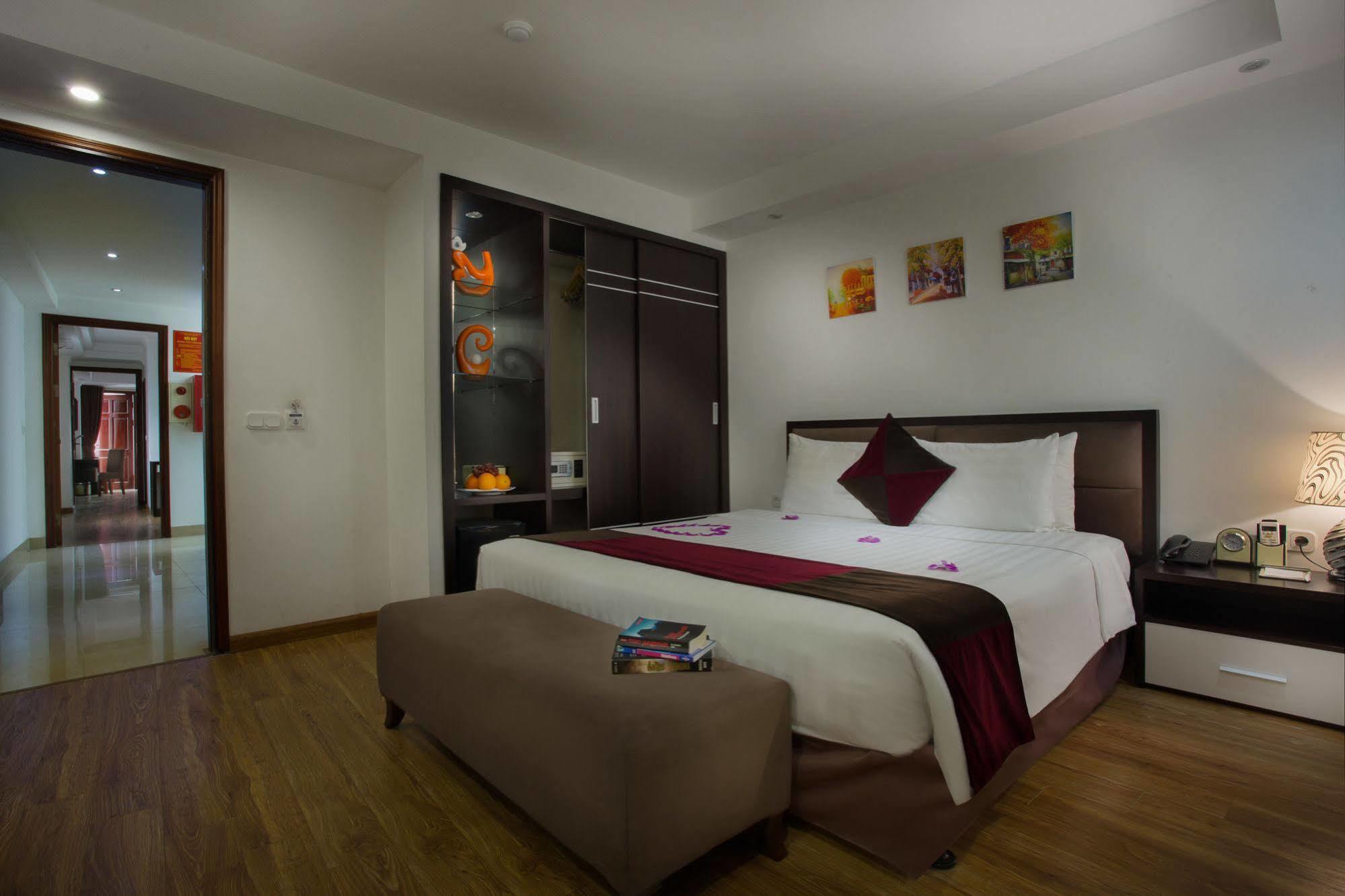 Parklane Hanoi Hotel Екстериор снимка