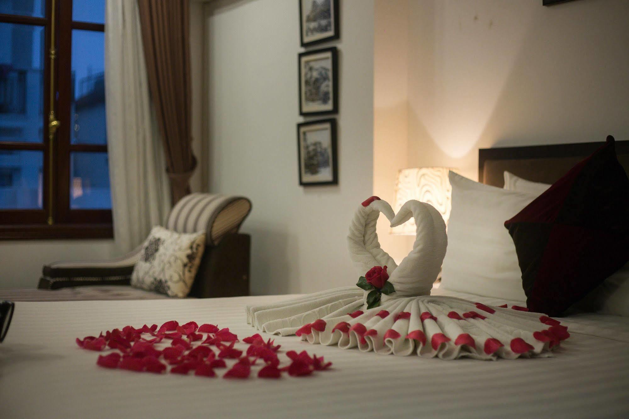 Parklane Hanoi Hotel Екстериор снимка