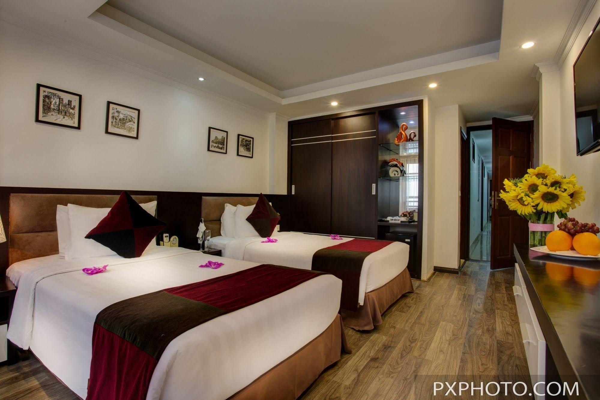 Parklane Hanoi Hotel Екстериор снимка