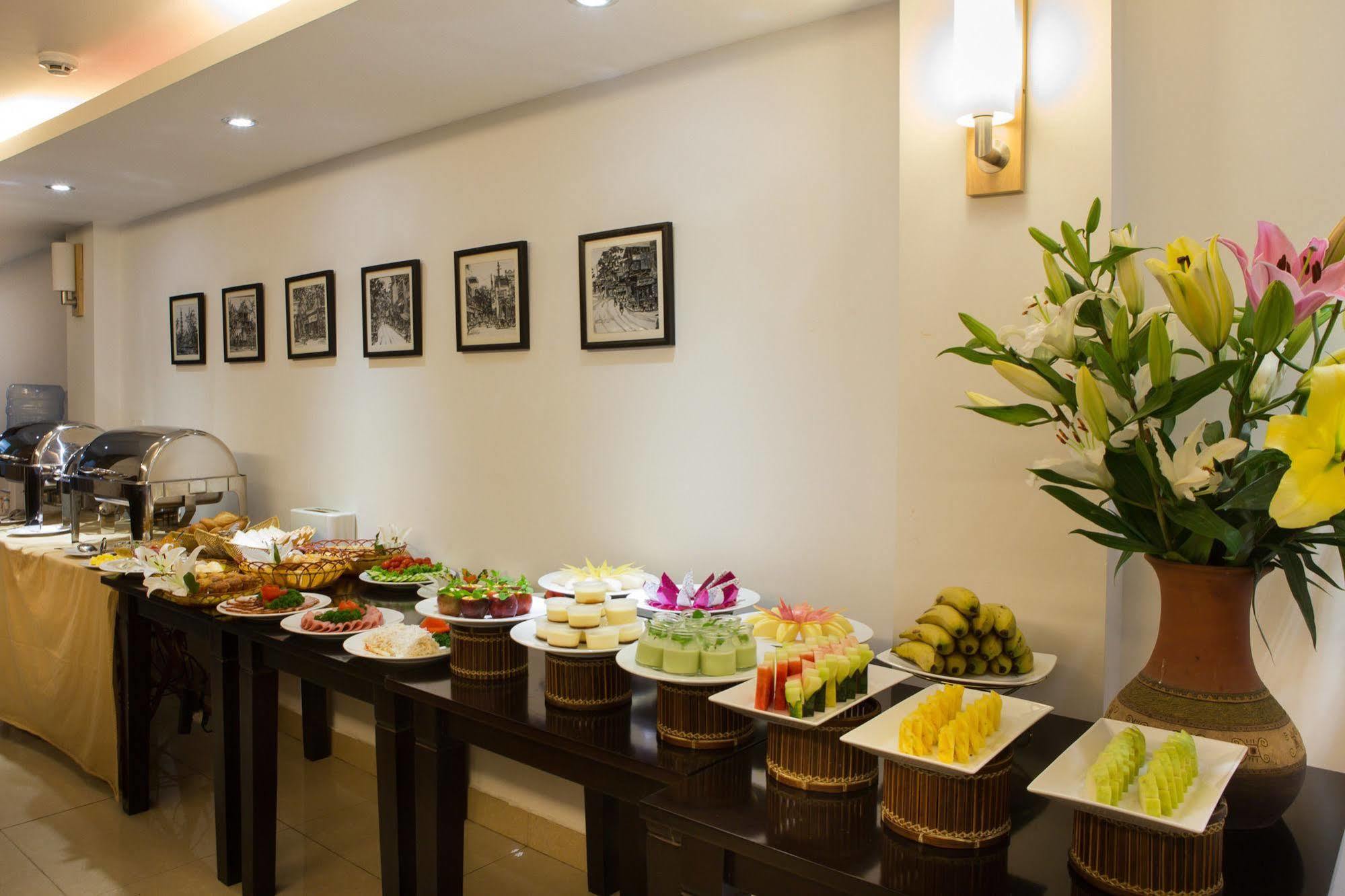 Parklane Hanoi Hotel Екстериор снимка