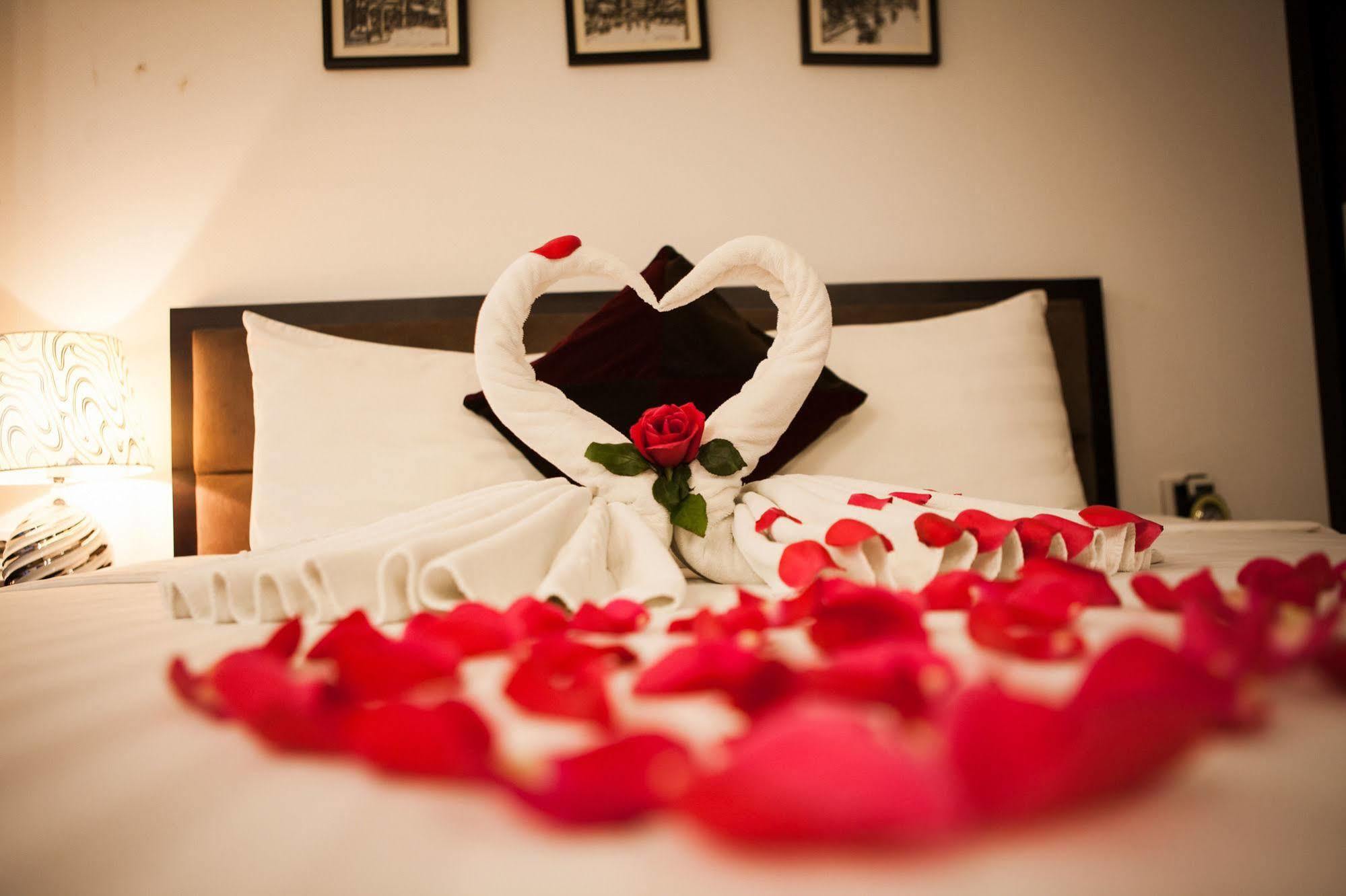 Parklane Hanoi Hotel Екстериор снимка