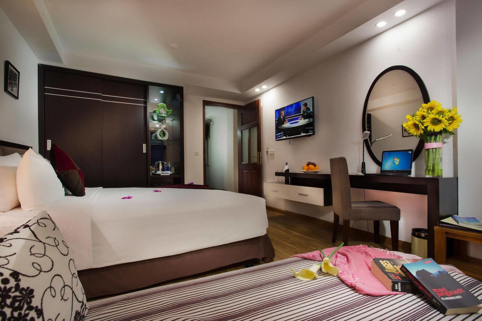 Parklane Hanoi Hotel Екстериор снимка